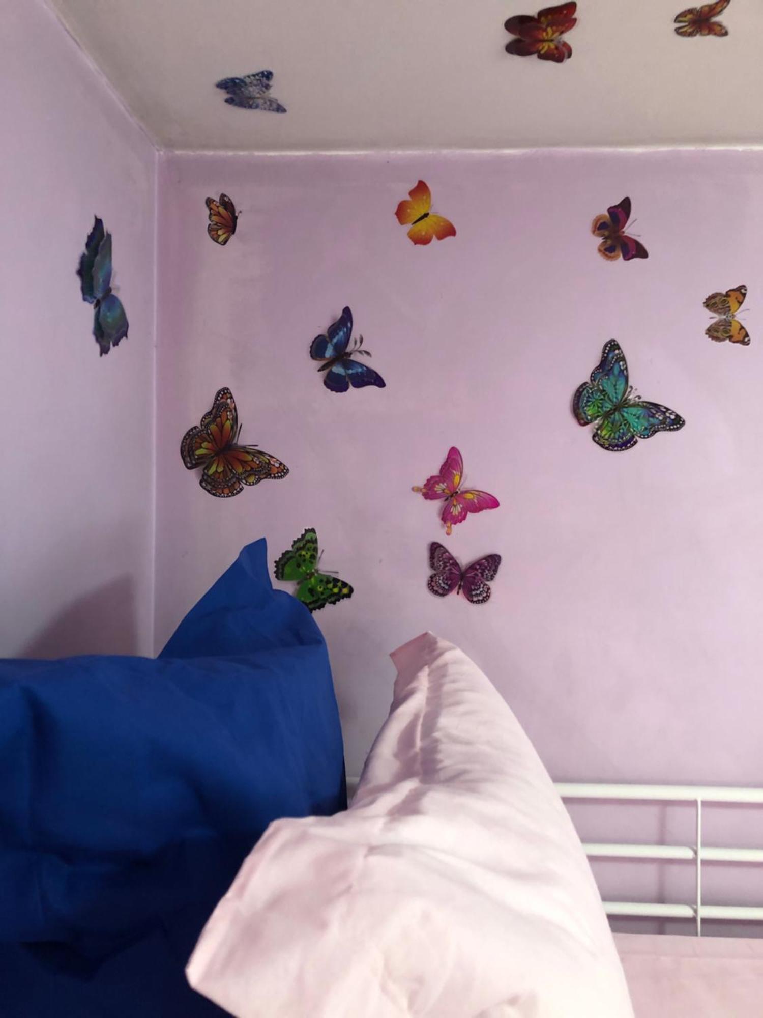 Female-Dortoir Femme -Dorm Shared Room Paris Bobigny Extérieur photo