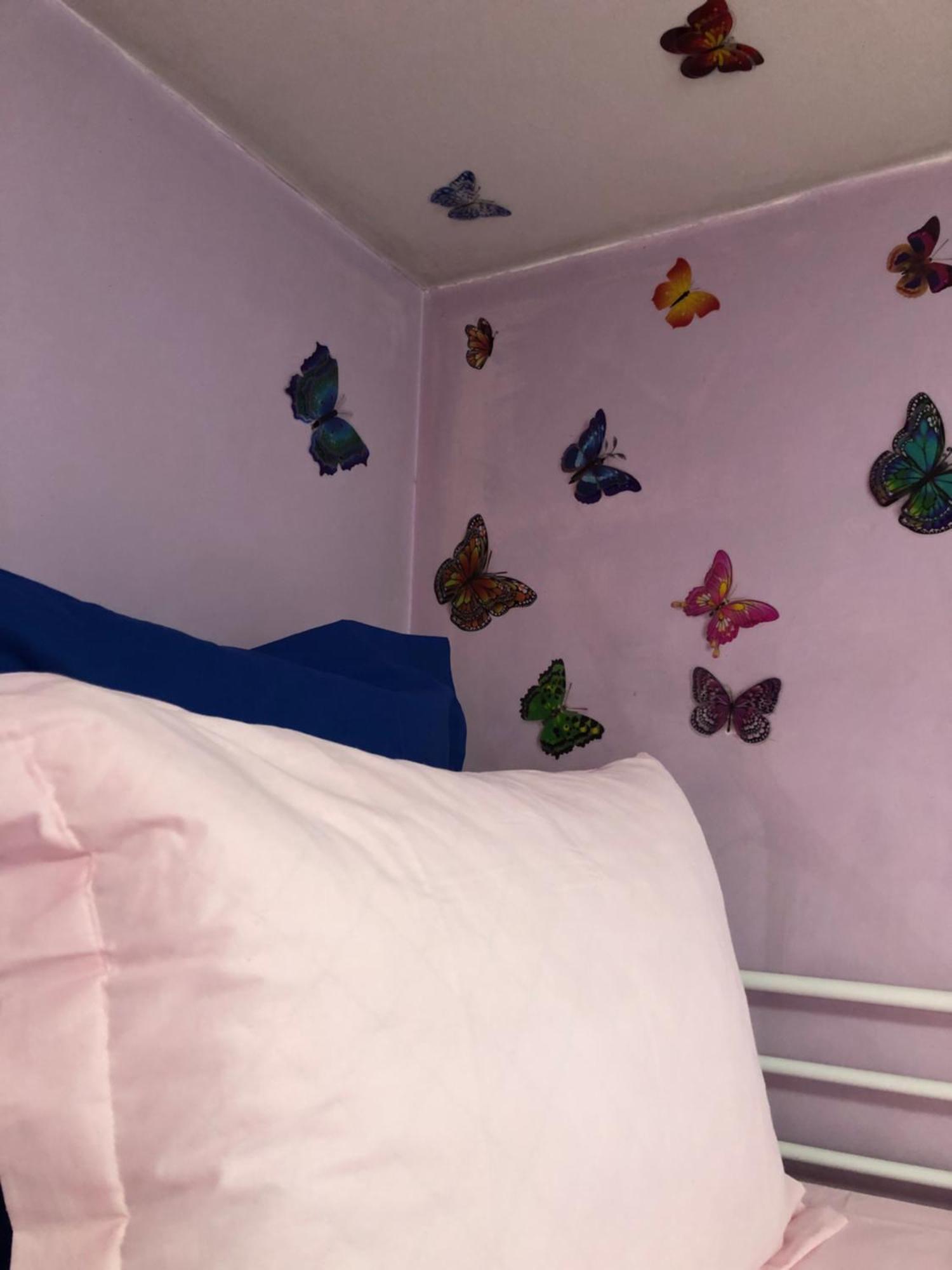 Female-Dortoir Femme -Dorm Shared Room Paris Bobigny Extérieur photo